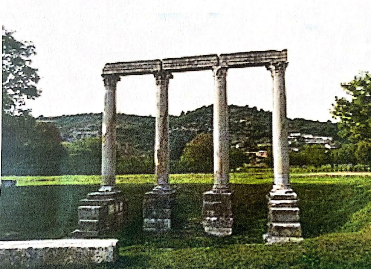 Clos Augusta 2 Riez Buitenkant foto